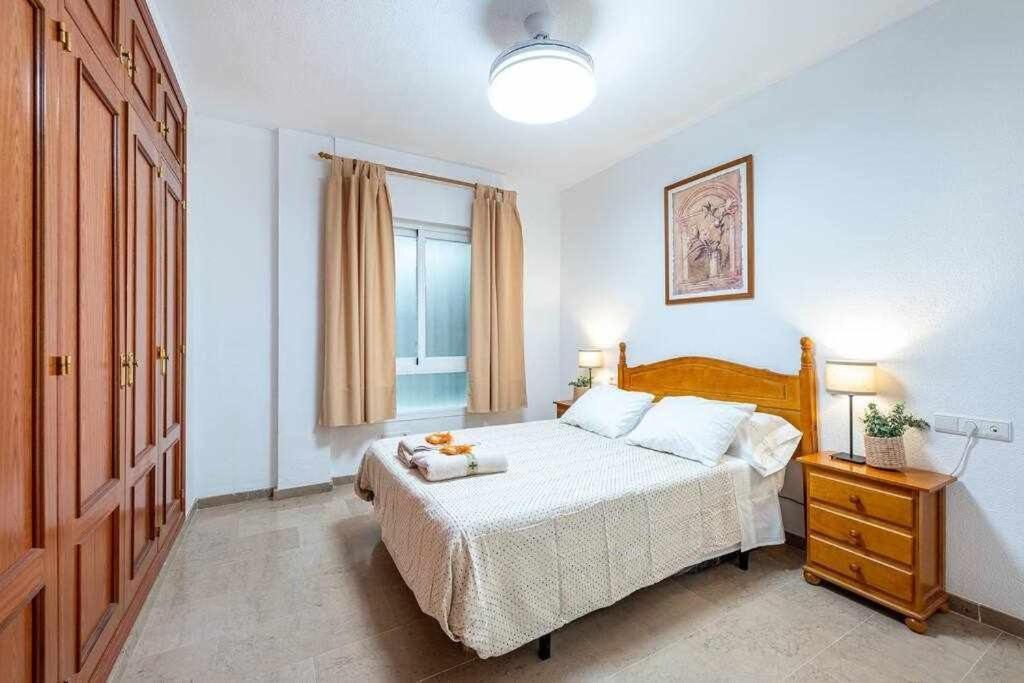 797 Holiday Rentals- Hermoso Apartamento Para 4 En 베날마데나코스타 외부 사진