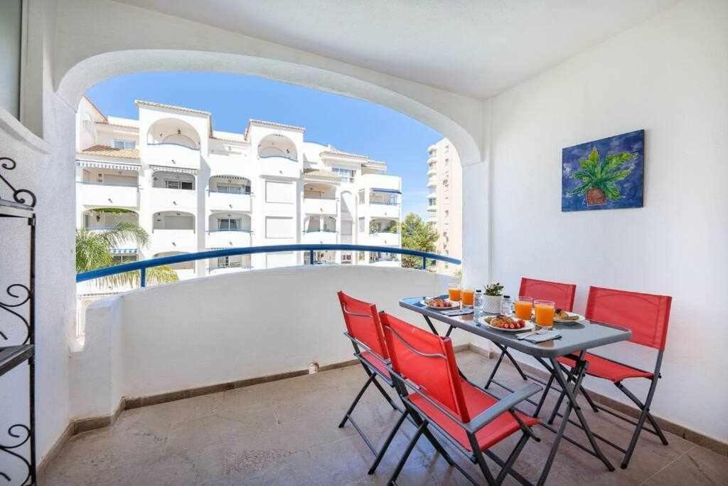 797 Holiday Rentals- Hermoso Apartamento Para 4 En 베날마데나코스타 외부 사진